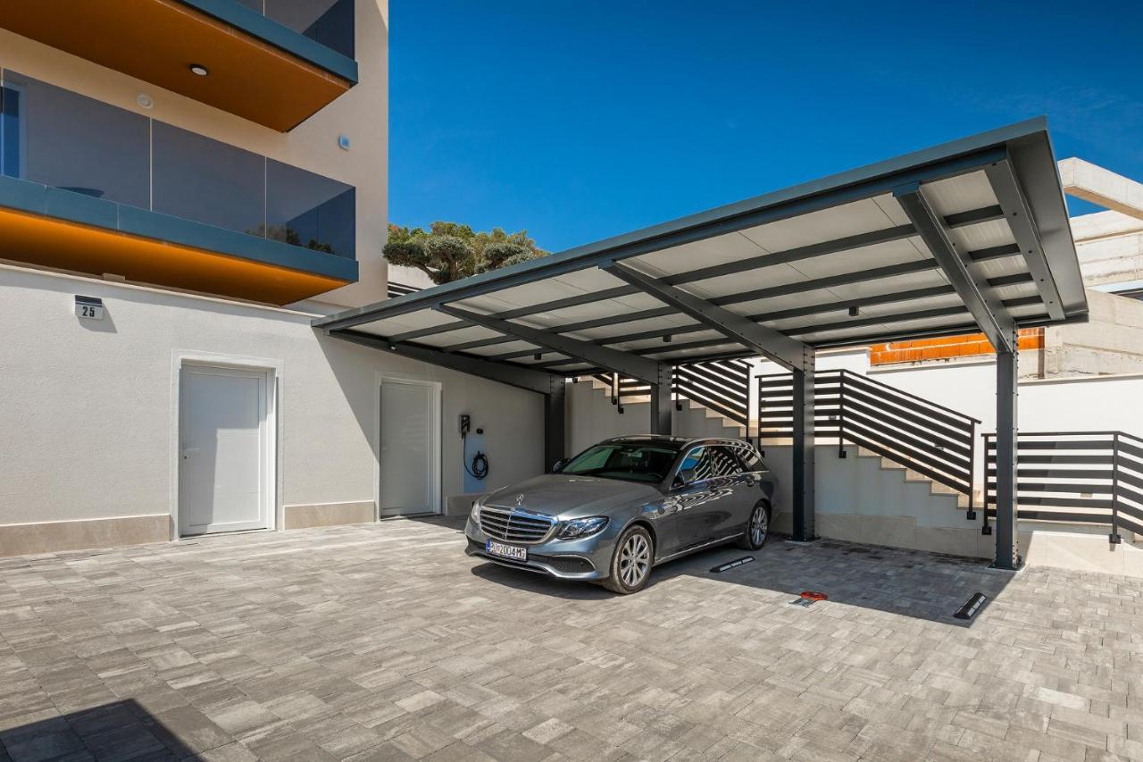 Exclusive Apartments Ellen & Micol-With 3 Free Mountain Bikes Pjescana Uvala Exterior foto