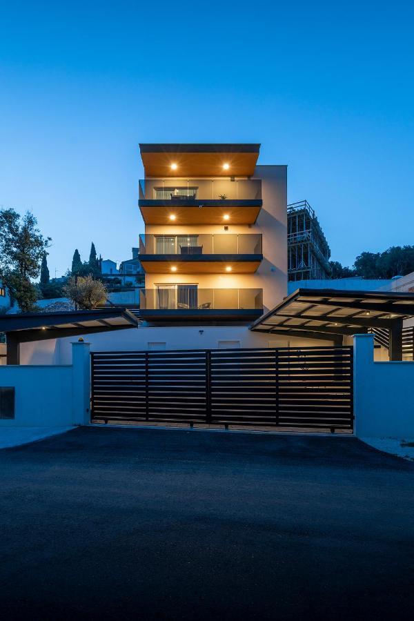 Exclusive Apartments Ellen & Micol-With 3 Free Mountain Bikes Pjescana Uvala Exterior foto